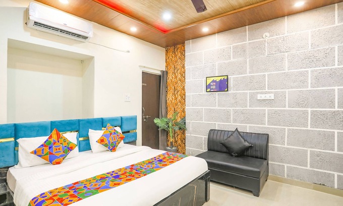 Nagpur Hotel | Fabhotel Universal Stay Inn