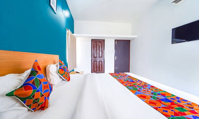 Saravanampatty Hotel | FabHotel Virksham Thrivyn