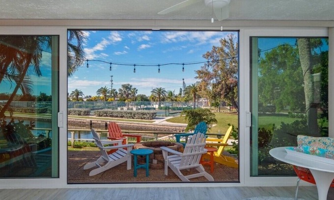 Holmes Beach Condo | FABULOUS 2/2 Condo, Heated Community Pools, Tennis, Walking Distance to Gulf.