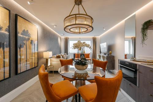 Knightsbridge Apartment | Fabulous 2Br 2Bth Apartment with AC Next to Harrods