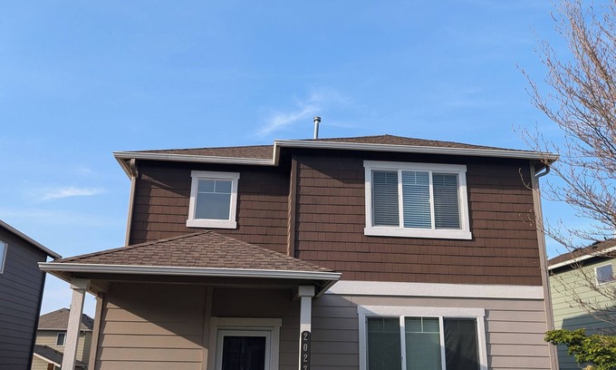 Eastside House | Fabulous 3-bedroom house with WiFi in Tacoma