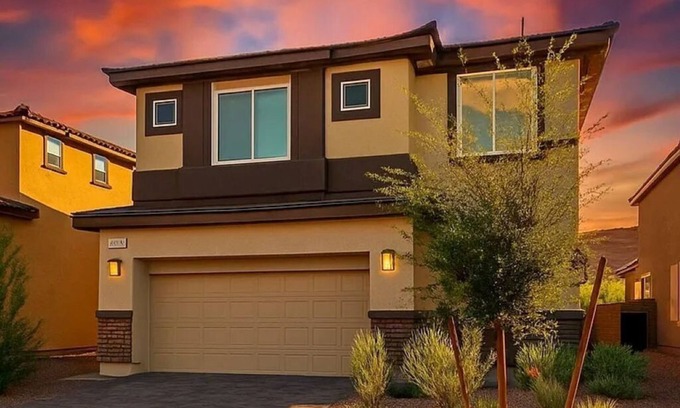 Pittmann House | Fabulous 4-bedroom house with AC in Henderson