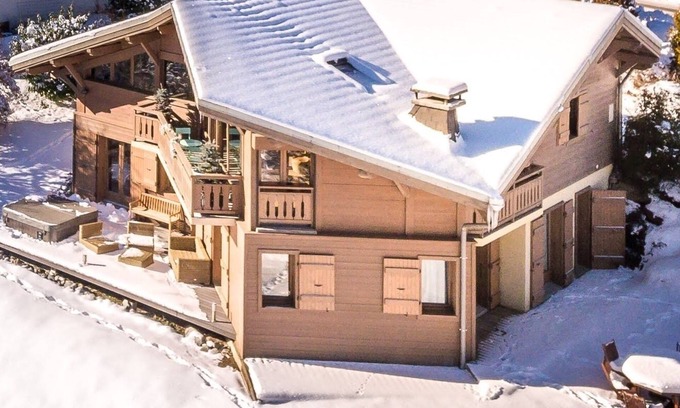 Seytroux Ski Chalet | Fabulous Alpine Living Nr. Morzine With Jacuzzi/sauna and Spectacular Views