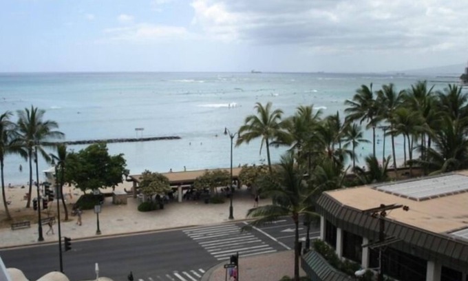 Waikiki Condo | Fabulous Foster towers