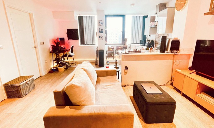Harrow Apartment | Fabulous, modern North London apartment