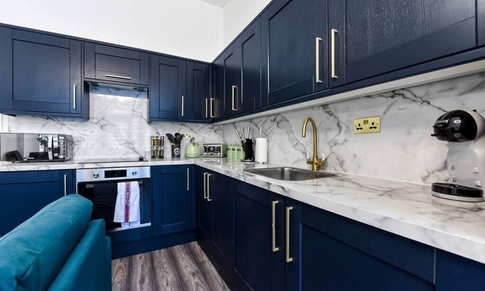 Crouch End Apartment | Fabulous One Bedroom Flat with Private Garden