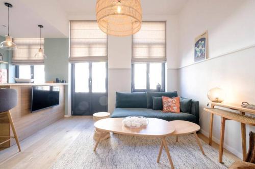 Ixelles Apartment | Fabulous studio in Châtelain area with balcony