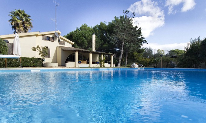 Alghero Villa | Fabulous Villa with Private Pool just 2km from the city and 2.5km from the beaches!