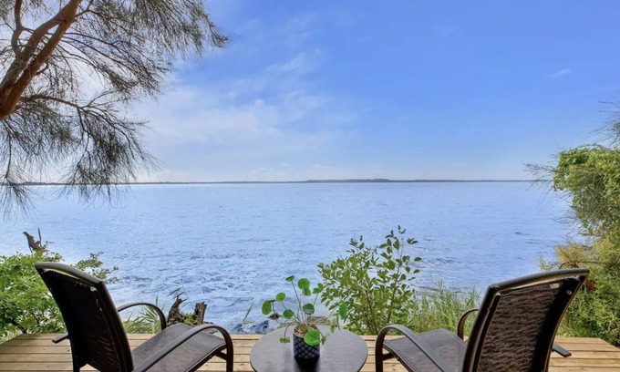 Tegerin House | Fabulous Waterfront House With Direct Lake Access