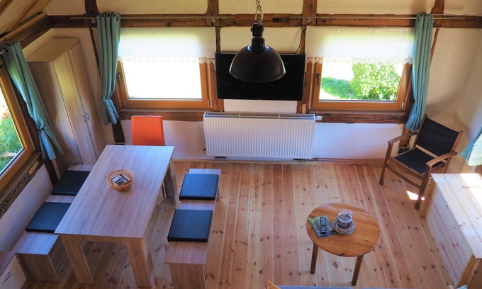 Kustriner Vorland House | Fachwerkhaus in Naturbauweise in Direkter Wassernähe