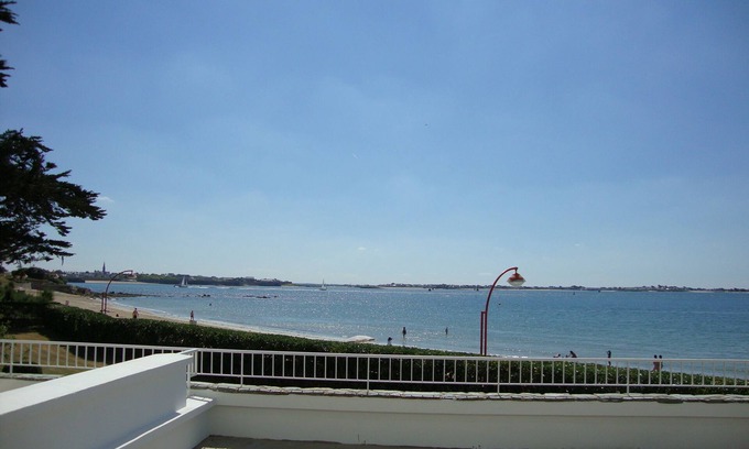 Larmor-Plage Apartment | Facing the sea/beach - panoramic view - Studio 45 sqm with spacious terrace