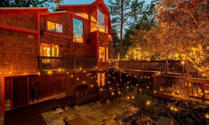 Idyllwild Cabin | Faerie House Idyllwild ~ Luxury Art Cabin with SPA ~ Sauna ~ Views