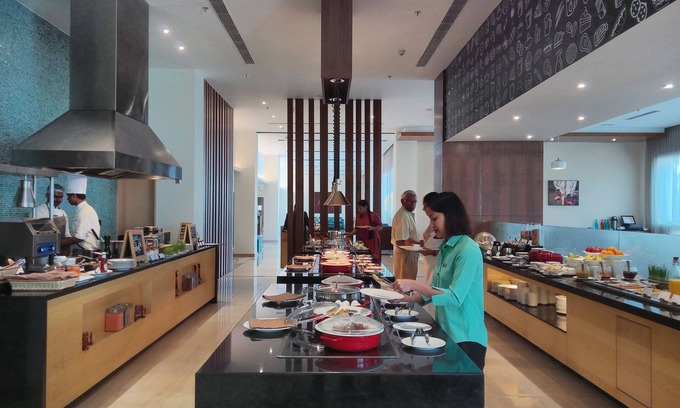 Peelamedu Hotel | Fairfield by Marriott Coimbatore