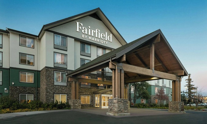 Midtown Anchorage Hotel | Fairfield Inn and Suites by Marriott Anchorage