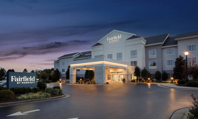 Wilson Hotel | Fairfield Inn & Suites by Marriott Wilson