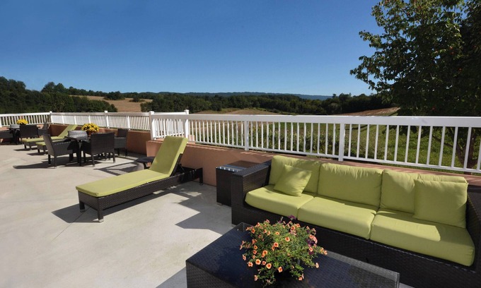 Wytheville Hotel | Fairfield Inn & Suites by Marriott