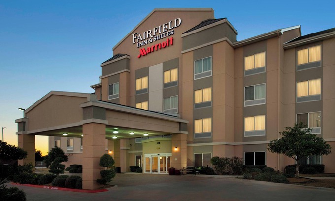 Weatherford Hotel | Fairfield Inn & Suites Weatherford