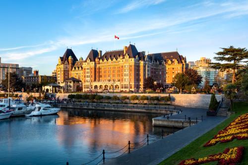 Inner Harbour Hotel | Fairmont Empress Hotel
