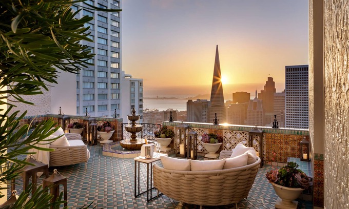 Nob Hill Hotel | Fairmont San Francisco