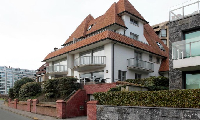 Duinbergen Apartment | Fairway Apartment