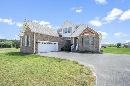 Captain's Cove House | Fairway Stay