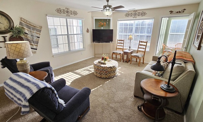 Branson Condo | Fairways Oasis Walk-in Suite at the Fairways at Thousand Hills! Great Rates!