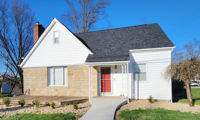 Williamstown House | Faith House 5 minutes from the Ark Encounter - hosts up to 10