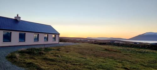 Blacksod House | Fal Mor House