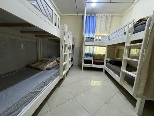 Al Mankhool Hostel | Falcon Living Hostel