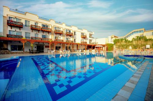 Sharm El Sheikh Resort | Falcon Naama Star Hotel