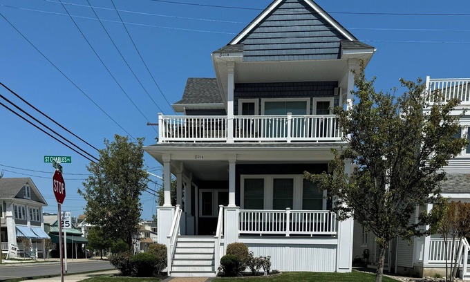 North End Condo | Fall availability! North End Oasis: Beach, Boardwalk & Browns Steps Away!