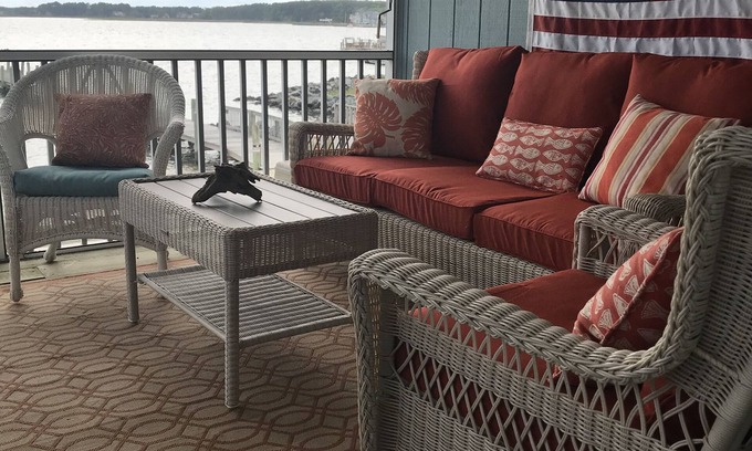 Dewey Beach Condo | Fall Beachfront Getaway & parking 4Br 2 nites Bayfront