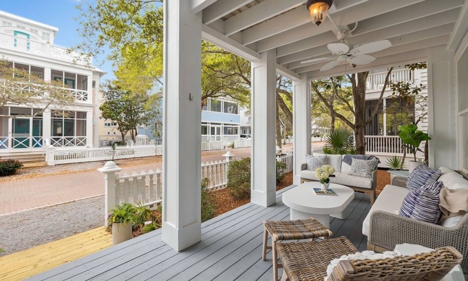 Seaside House | Fall Dates Available! Beautiful gulf views! Access to 3 swimming pools! Short walk to the beach!