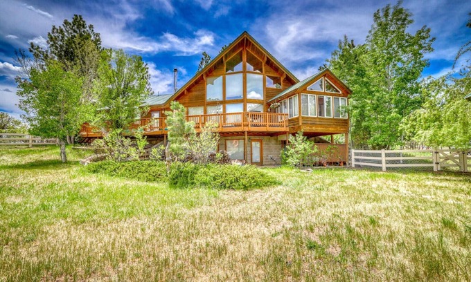 Pagosa Highlands House | Fall Escape Special: 15% Discount Ends Nov 22!