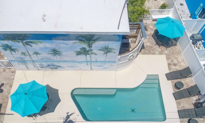 Siesta Key Village Condo | Fall Into Paradise Your Endless Summer Starts Now