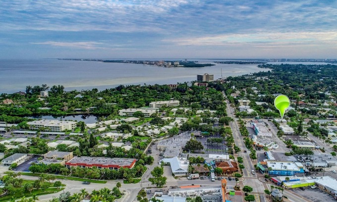 Siesta Key Village Condo | Fall Into Paradise Your Endless Summer Starts Now