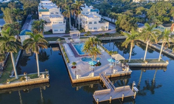 Siesta Key Condo | Fall Into Paradise Your Endless Summer Starts Now