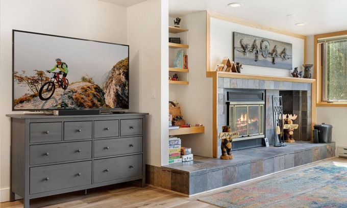 Mountain House Condo | Fall into Savings! 15% Off Until Nov 30 - Book Now!