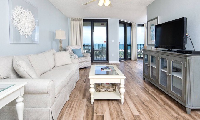 Orange Beach Condo | *Fall Special* Beachfront 3rd Floor Condo!
