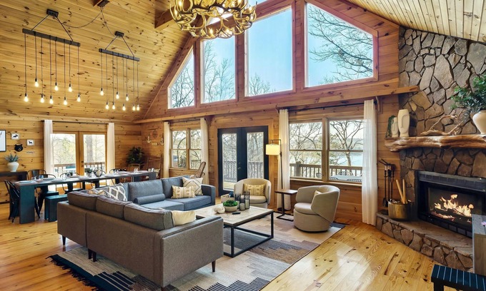 Blue Ridge Cabin | Fall splendor, Mountain Lake views HotTub Firepit Pool arcade games