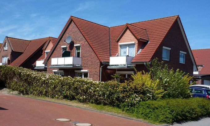 Carolinensiel Apartment | Fall vacation dates free -Mod.EG-Whg with 2 terraces/wifi free