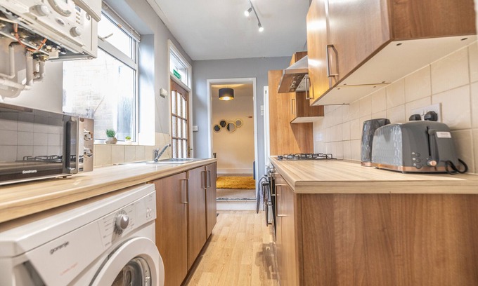 Stirchley House | Families|Students|Contractors
