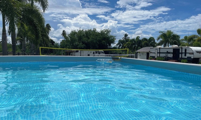 Jobos House | Family and Friends Retreat RV’s Village at Jobos Isabela