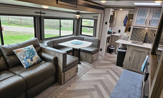 Port Bolivar House | Family Bay RV – Wildwood Heritage Glen - Sleeps 6