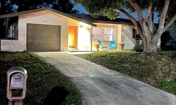 Anona House | Family Beach Getaway just minutes to the Gulf
