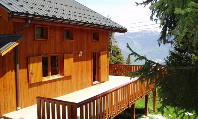 Doucy-Combelouviere Ski Chalet | Family chalet for 2 to 12 people in Doucy-Valmorel