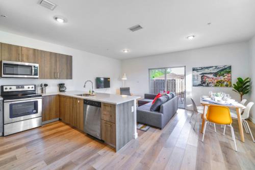 Golden Glades Apartment | Family Comfort Near Top Spots-Relaxing Stay for Everyone