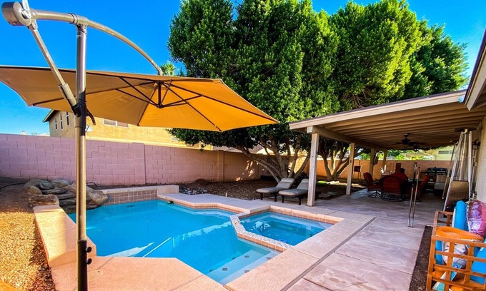Deer Valley House | Family + Dog Friendly Home w/ Heated Pool, Spa, Games & more