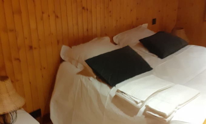 Les Villards-sur-Thones Ski Chalet | Family chalet 2 to 10 pers. CLIM & SAUNA. Between ANNECY and the ARAVIS