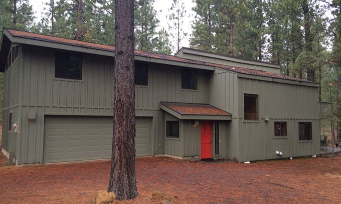 Black Butte Ranch House | Family friendly Black Butte Ranch cabin, South Meadow 170